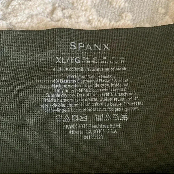 Spanx Look At Me Now Camo Leggings Compression Shaping Pants Camouflage: XL - Picture 7 of 9